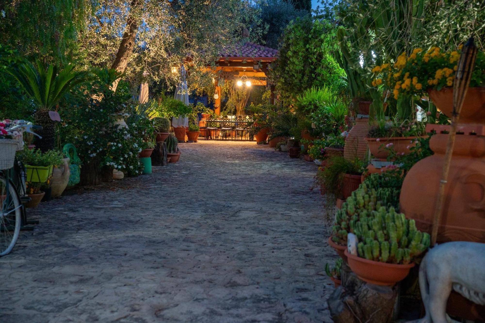 Villa Macchione Mattinata Luaran gambar