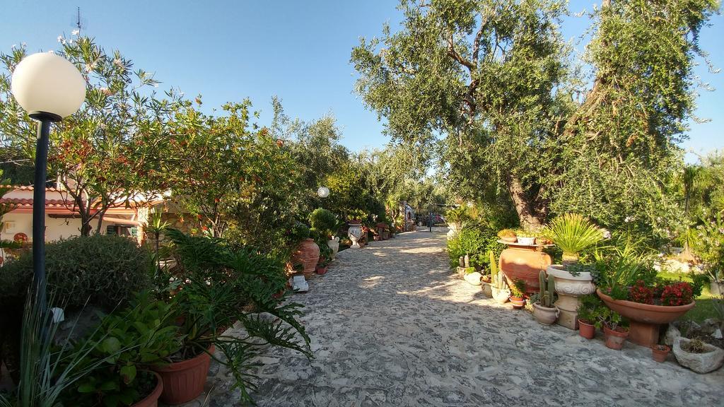 Villa Macchione Mattinata Luaran gambar